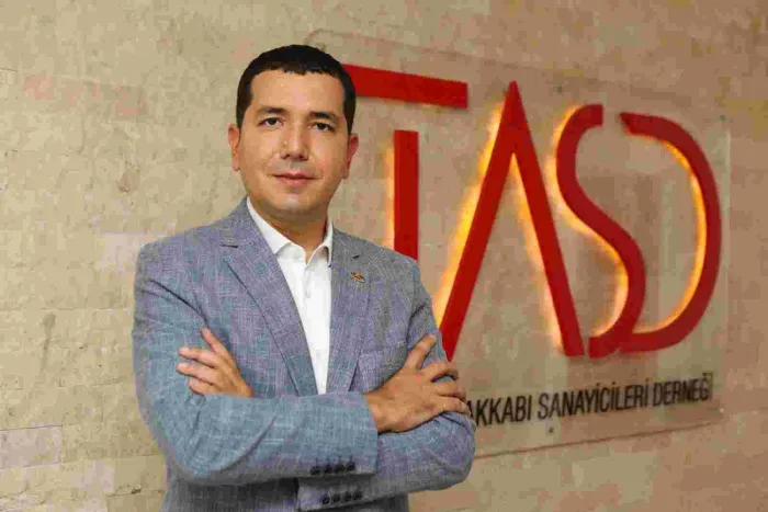 Ayakkabı Sanayicilerinden Ekonomi Yönetimine 35 Milyar TL’lik Kaynak Önerisi - Görsel Ayakkabı Sanayicilerinden Ekonomi Yönetimine 35 Milyar TL’lik Kaynak Önerisi