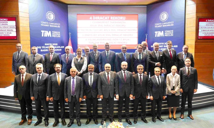 Türkiye’nin Mayıs Ayı İhracatı 24,8 Milyar Dolar Oldu - Görsel Türkiye’nin Mayıs Ayı İhracatı 24,8 Milyar Dolar Oldu
